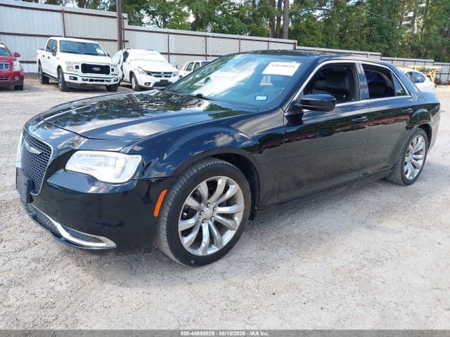 2019 CHRYSLER 300 TOURING 2