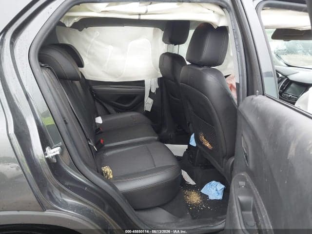 2017 CHEVROLET TRAX LT 8