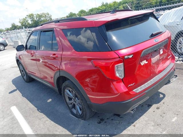 2023 FORD EXPLORER XLT 3