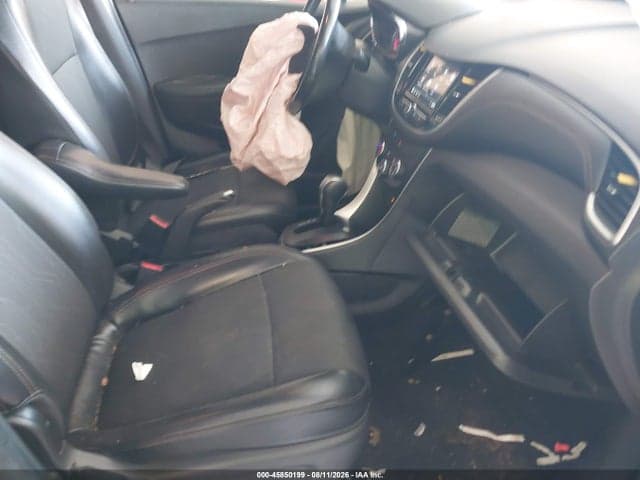 2019 CHEVROLET TRAX LT 5