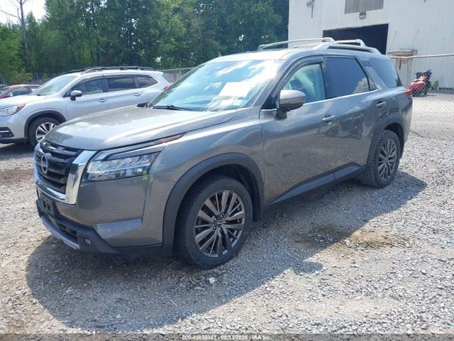 2022 NISSAN PATHFINDER SL 2