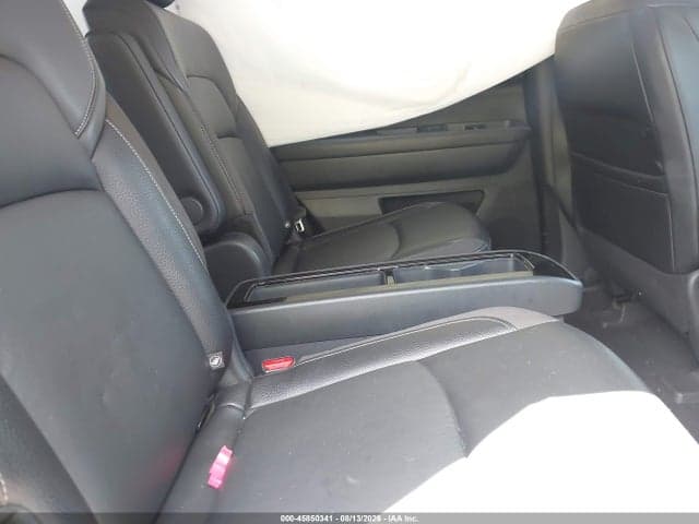 2022 NISSAN PATHFINDER SL 8