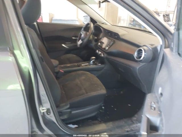 2023 NISSAN KICKS SV XTRONIC CVT 5