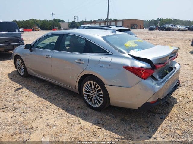 2019 TOYOTA AVALON HYBRID LIMITED 3