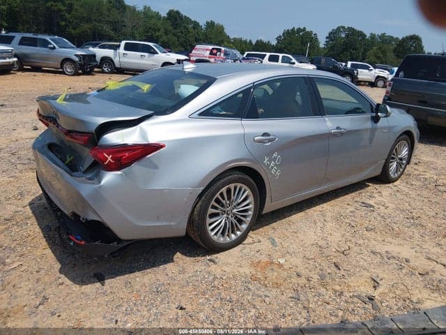 2019 TOYOTA AVALON HYBRID LIMITED 4