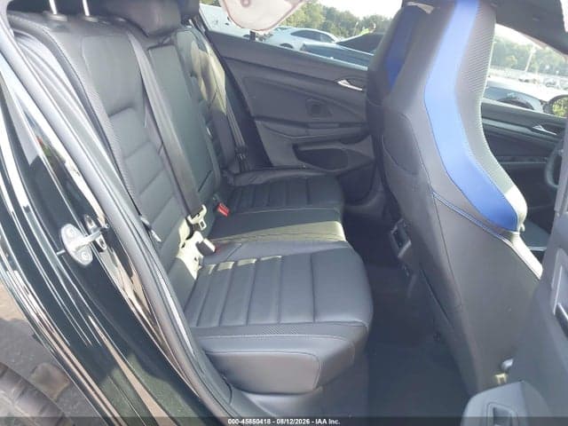 2024 VOLKSWAGEN GOLF R 2.0T 8