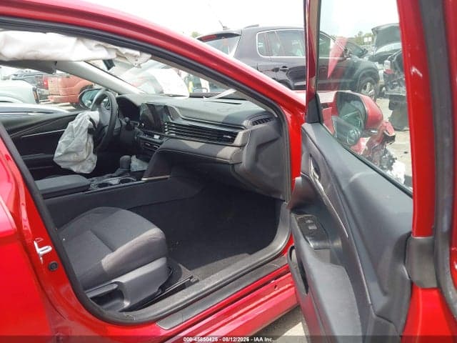 2025 TOYOTA CAMRY LE 5