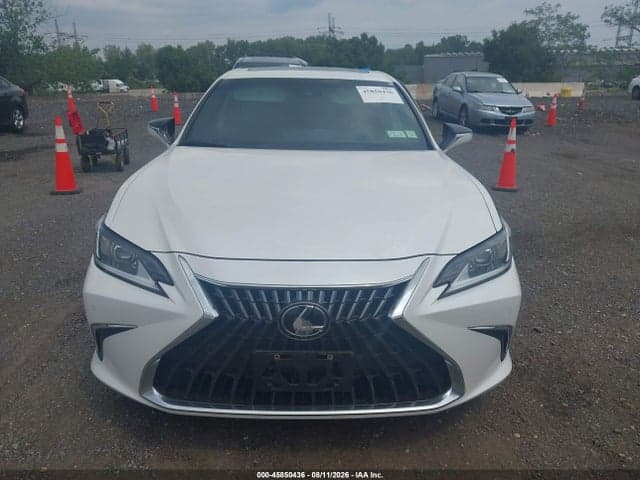 2022 LEXUS ES 250 12