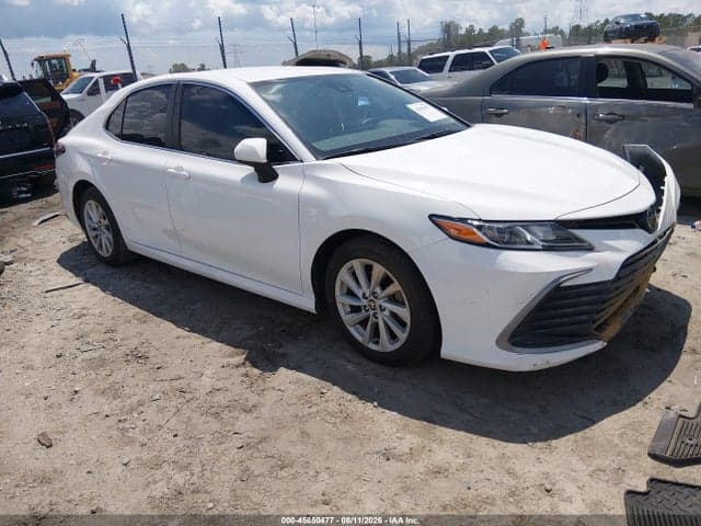 2024 TOYOTA CAMRY LE 1