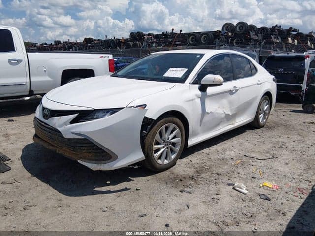 2024 TOYOTA CAMRY LE 2