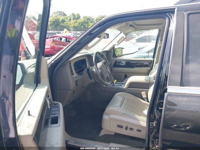 2017 LINCOLN NAVIGATOR SELECT 5