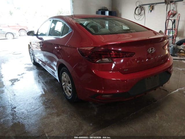 2019 HYUNDAI ELANTRA SE 3
