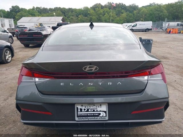 2026 HYUNDAI ELANTRA SE 16