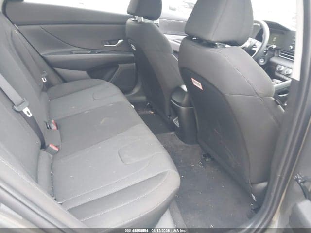2026 HYUNDAI ELANTRA SE 8