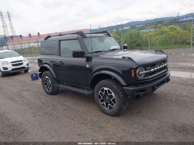 2021 FORD BRONCO OUTER BANKS 1