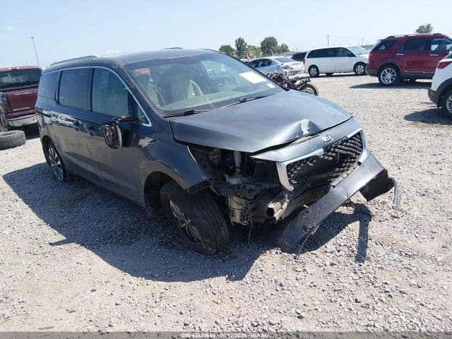 2017 KIA SEDONA SX 1
