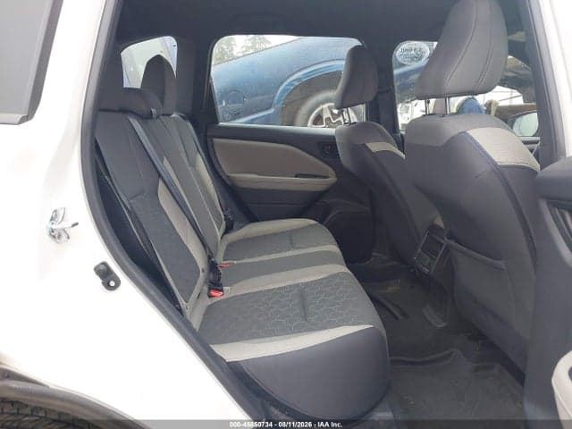 2025 SUBARU FORESTER 8