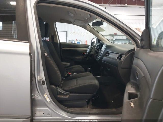 2017 MITSUBISHI OUTLANDER SE 5
