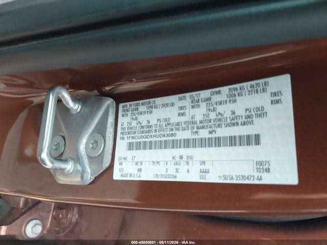 2017 FORD ESCAPE SE 9