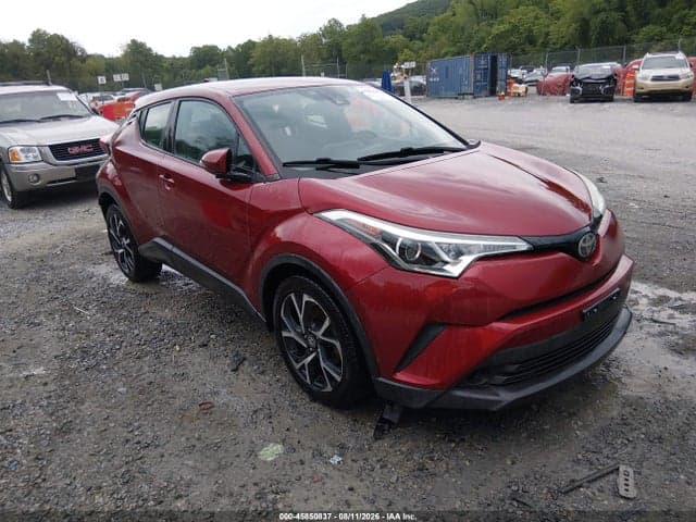 2018 TOYOTA C-HR XLE 1
