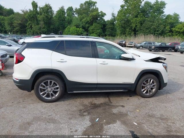 2022 GMC TERRAIN AWD SLT 13