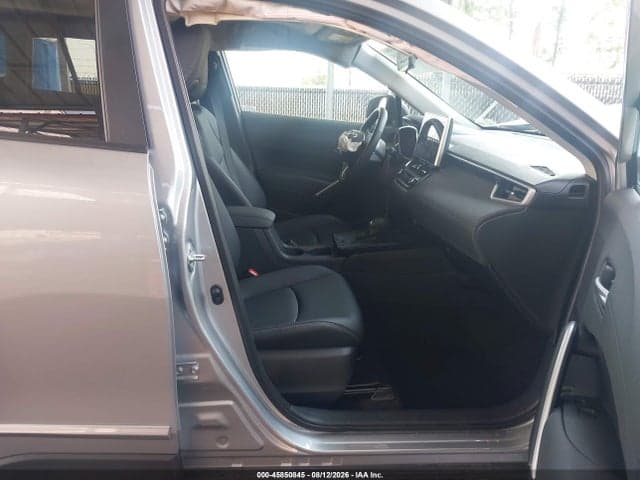 2026 TOYOTA COROLLA CROSS XLE 5