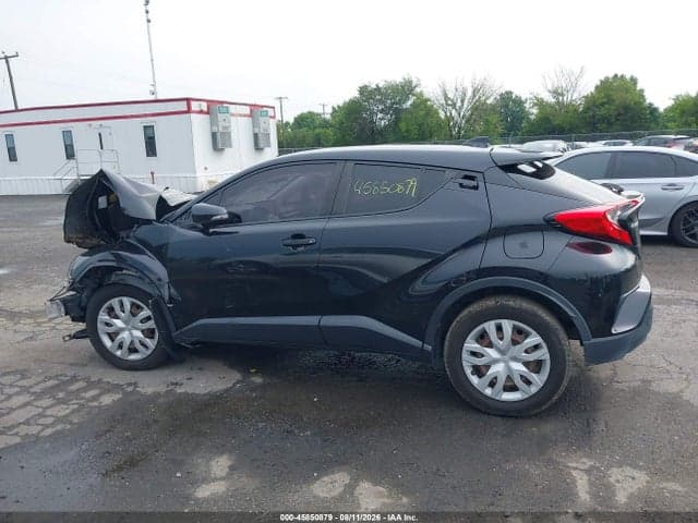 2020 TOYOTA C-HR LE 15