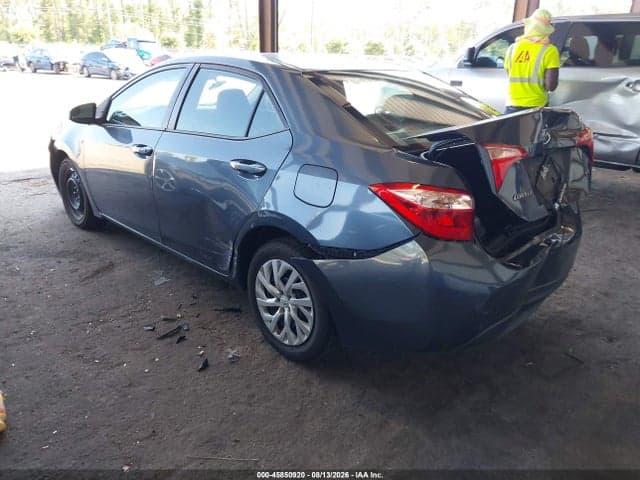 2019 TOYOTA COROLLA LE 3