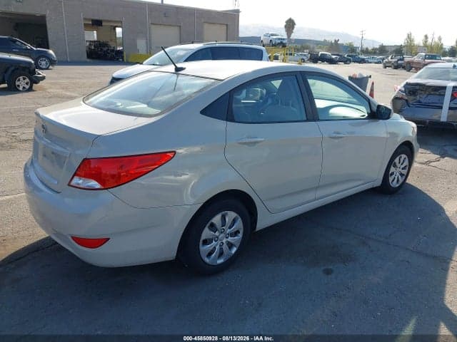 2017 HYUNDAI ACCENT SE 4