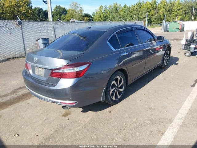 2017 HONDA ACCORD EX 4