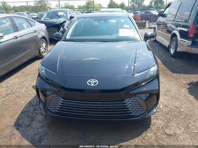 2026 TOYOTA CAMRY XLE 6