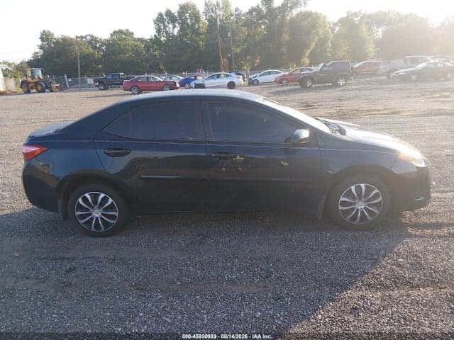 2019 TOYOTA COROLLA LE 13