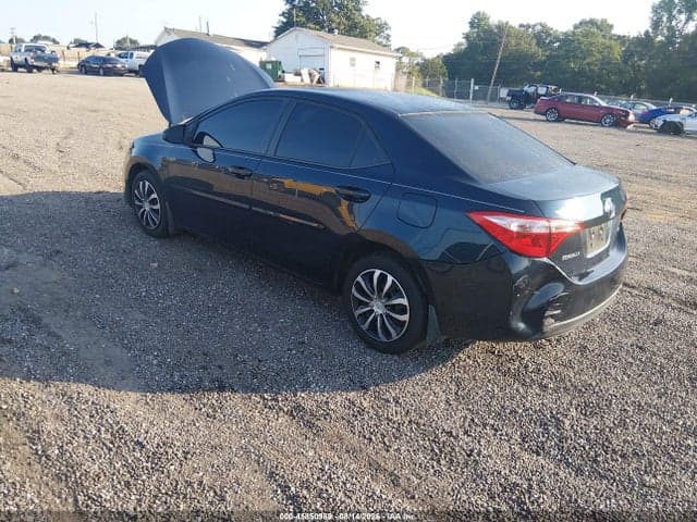 2019 TOYOTA COROLLA LE 3