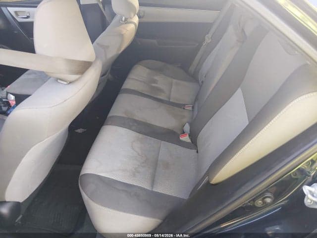 2019 TOYOTA COROLLA LE 8