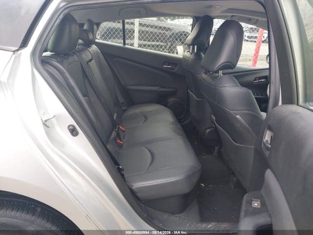 2018 TOYOTA PRIUS FOUR 8