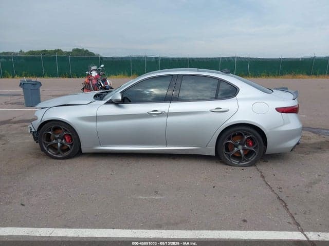 2018 ALFA ROMEO GIULIA TI 14
