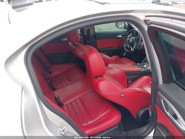 2018 ALFA ROMEO GIULIA TI 8