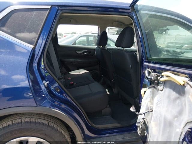 2017 NISSAN ROGUE S 8