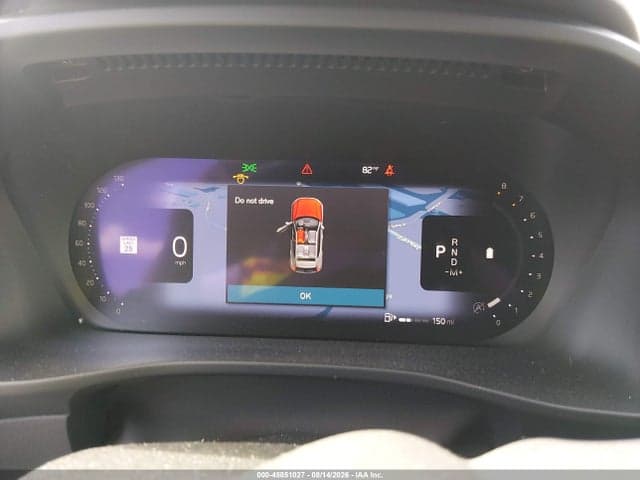 2024 VOLVO XC40 B5 PLUS DARK THEME 7