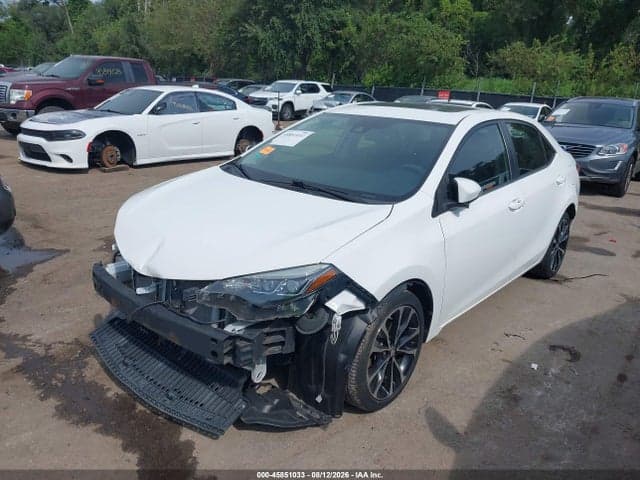 2017 TOYOTA COROLLA SE 2