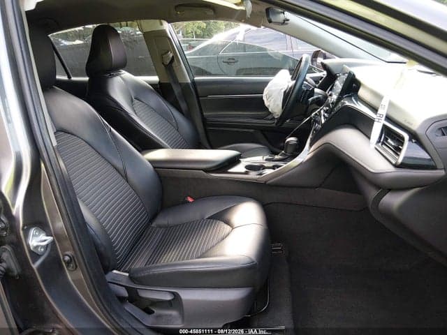 2021 TOYOTA CAMRY SE 5