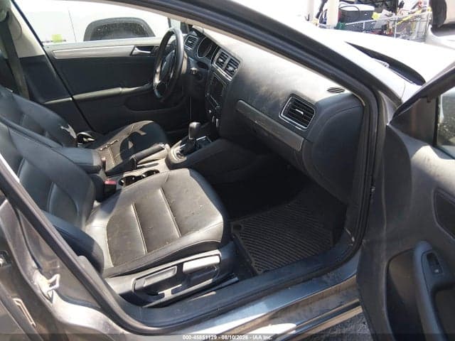 2017 VOLKSWAGEN JETTA 1.4T SE 5