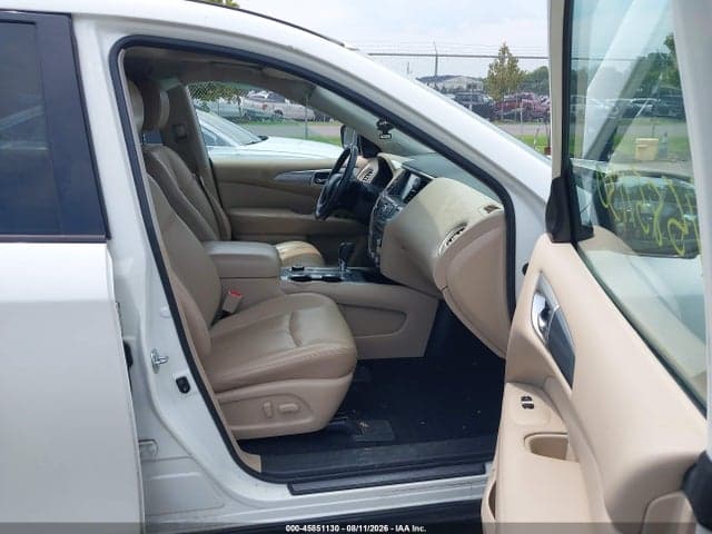 2017 NISSAN PATHFINDER SL 5