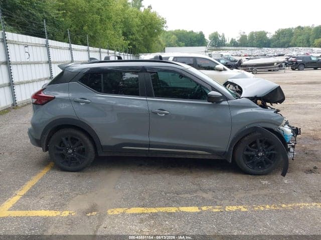 2021 NISSAN KICKS SR XTRONIC CVT 2