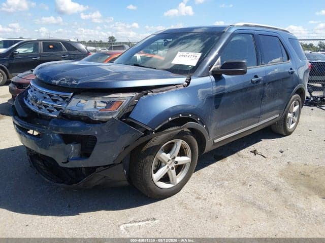 2019 FORD EXPLORER XLT 2
