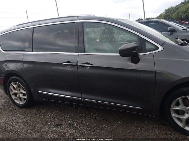 2017 CHRYSLER PACIFICA TOURING-L PLUS 13