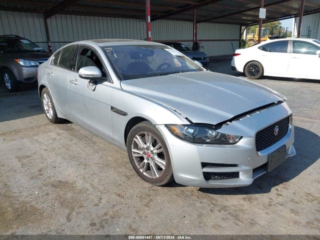 2018 JAGUAR XE 25T PREMIUM 1