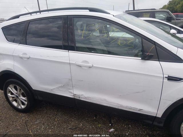 2017 FORD ESCAPE SE 13