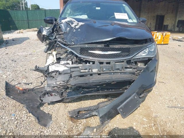 2017 CHRYSLER PACIFICA TOURING-L 6