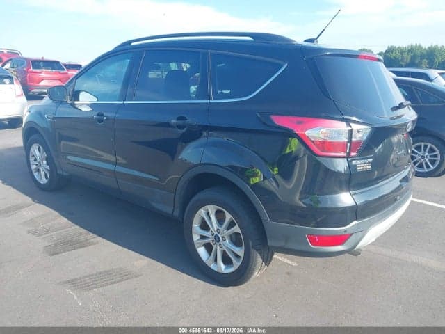 2017 FORD ESCAPE SE 5